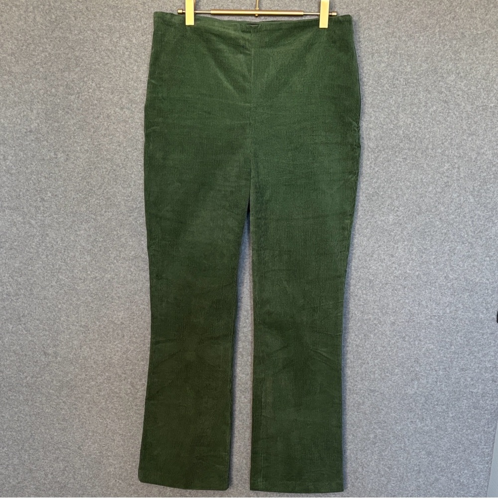 Tuckernuck Ashford High-Waisted Kick
Ankle Corduroy Pants L Green - Picture 3 of 12